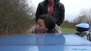 Public Agent - Kiki Minaj a brit fiatal csaj