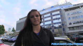 PublicAgent - ha fotómodell akarsz lenni, sok minden meg kell tenned