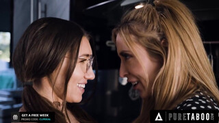 Leszbikus csábítás és megcsalás forró éjszakán