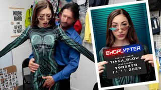 Tiana Blow titkos vágya beteljesül egy ismeretlen férfival