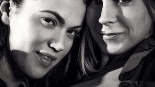 Dögös milf-ek szenvedélyes női játéka