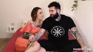 Silvia szenvedélyes szájmunkája Desmond kemény férfiasságán spanyol tűzzel