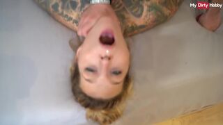 Vad német amatőr milf kényezteti a hatalmas szerszámot