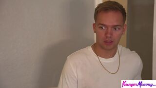 Kenzie Love kémleli, ahogy mostoha fia betölti a szűz punciját – szigorú anyai útmutatás