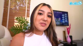 Csak a helyére – igazság vagy bátorság a mostoha nővérem szexi játékában