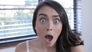 Babysitter csajok a hatalmas farkon - TeamSkeet izgalmak