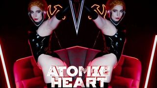 Atomic Heart erotikus játéka a színpadon – Mollyredwolf ifjú kísértése