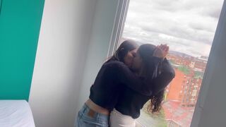 Párja imádja a vad nyilvános szexet - első rész