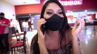 POV - Amikor elkíséred a barátnődet a moziba, ő pedig egyedül marad veled, mert a pasija hoppon marad