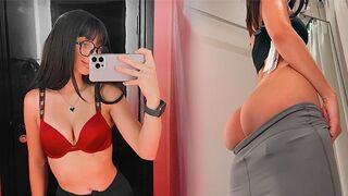 Egy nap Mayalisszal: csábító fehérneműk, feszes jóganadrág és egy rajongó vad megfektetése