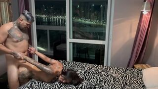 Olajfényes vágy - egy vadul kívánható és csúszós nedvesedés