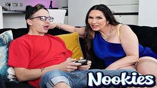 Nookies - Josephine James Érett Mostohaanya Forró Csábítással Egyenlítgeti a Lakbért a Mostohafiával