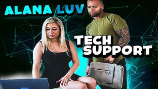 Érett Alana Luv mohón megjutalmazza a szorgos technikus srácot a Nookies oldalán