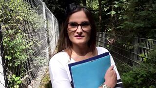 Német tini lányok durván hármasban a seggükbe dugatják magukat
